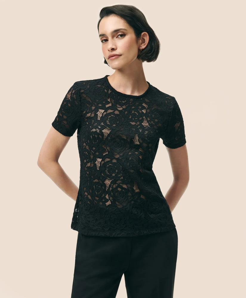 Shirts Semi-Sheer Short-Sleeve Top in Floral Lace - Brooks Brothers Outlet