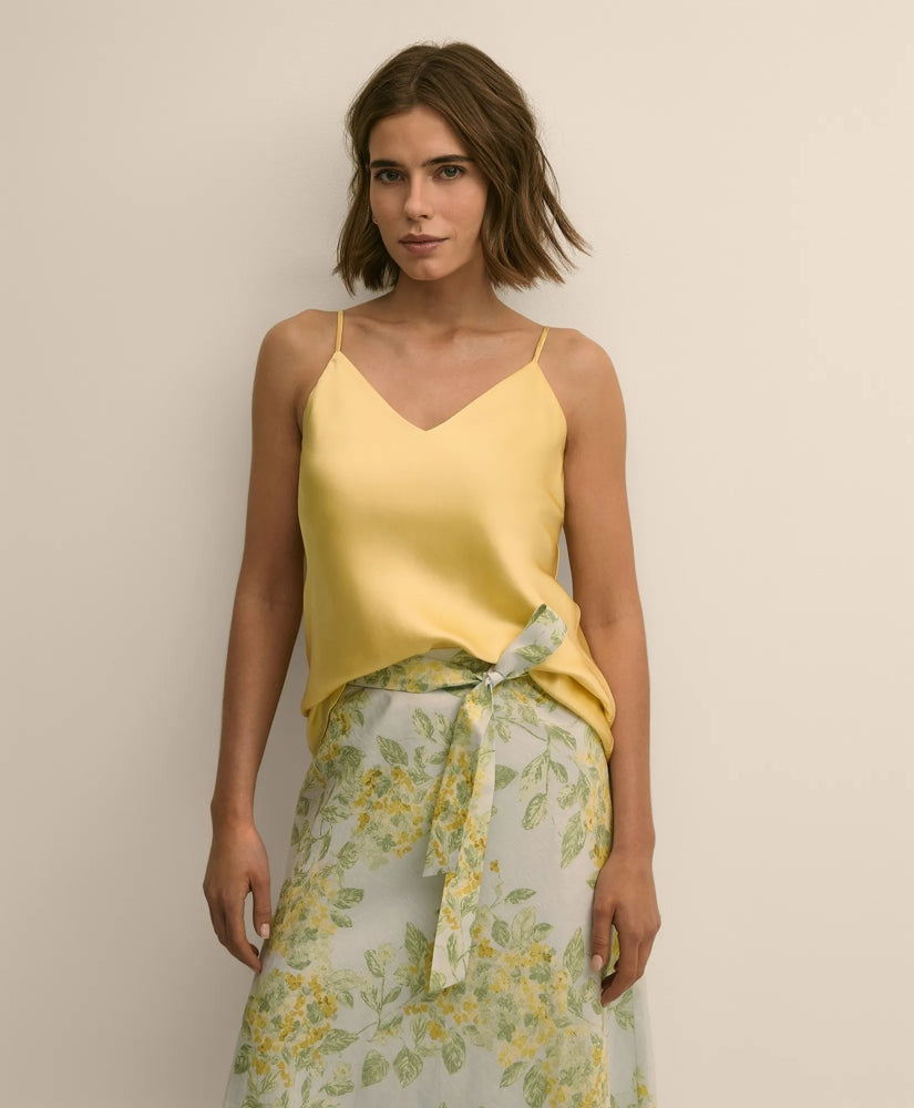 Women V-Neck Cami in Washable Silk Charmeuse - Brooks Brothers Gift
